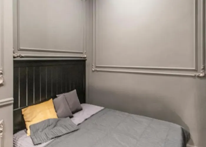 Geometric Luxury In The Center With 3br Lejlighed Budapest