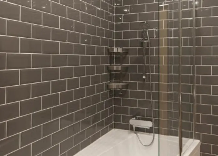 Geometric Luxury In The Center With 3br Lejlighed Budapest