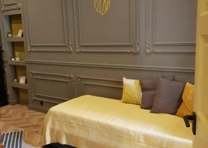 Geometric Luxury In The Center With 3br Lejlighed *